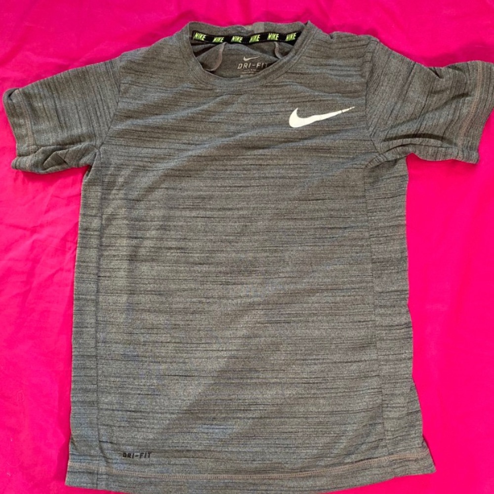 Grey Nike dri fit workout top